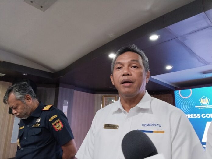 Fiskal Jatim Surplus