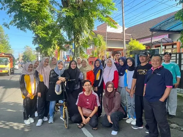 Dispusip Jember Laksanakan Korve Sebagai Tindak Lanjut SE Bupati