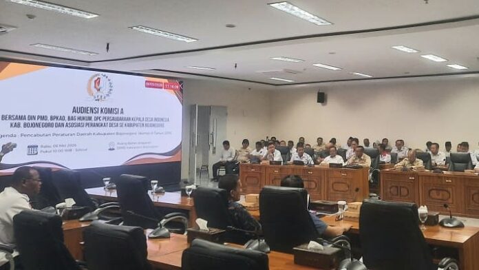 Rencana Pencabutan Perda, Komisi A DPRD Bojonegoro Audiensi dengan Kades dan Perades