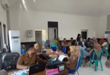 Permudah Masyarakat Nelayan DPMPTSP Jember Dukung Gerai Layanan Perizinan Perikanan Terpadu di PPP Puger Permudah Masyarakat Nelayan DPMPTSP Jember