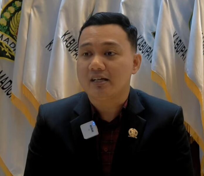 Pajak Kendaraan Listrik Jatim