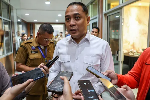 Eri Cahyadi Pastikan Pelayanan Publik Surabaya Tetap Maksimal