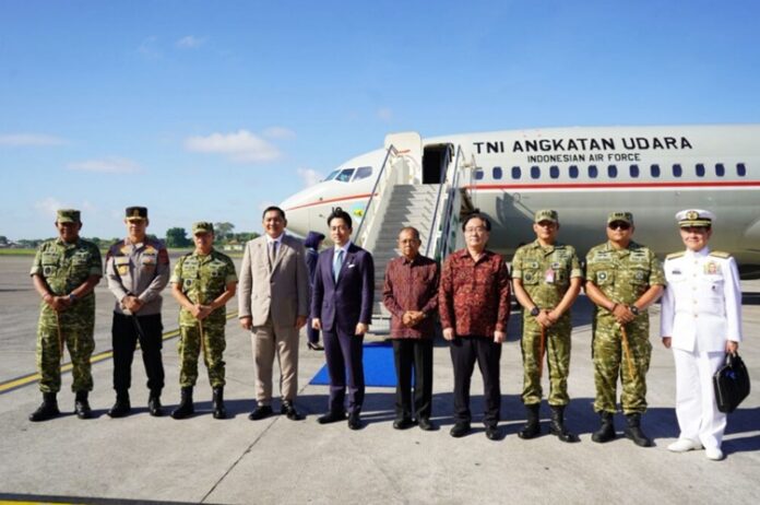 Gubernur Koster Menhan Bali