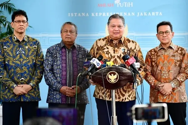 Presiden Prabowo Pastikan Ekspor Strategis Tetap Jalan dan Ekonomi Terjaga