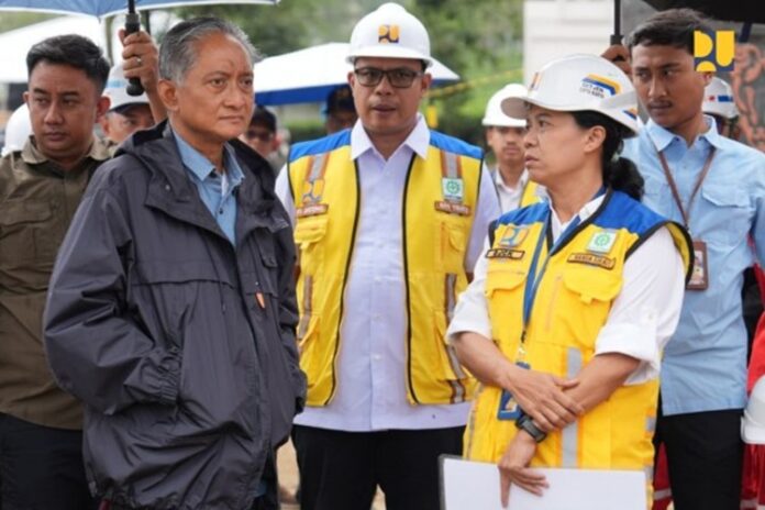 Menteri PU Sekolah Rakyat