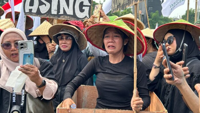 Aksi Mahasiswa Petani DPR