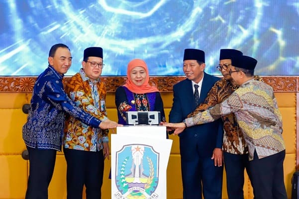 Gubernur Khofifah Luncurkan Beasiswa LPPD Jatim 2026