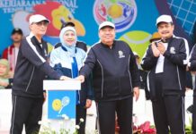 Gubernur Khofifah Dampingi Ketua MA Sunarto