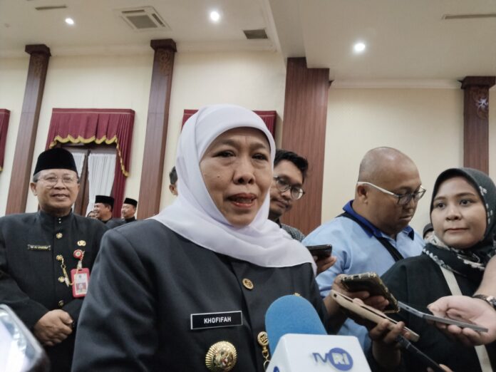 Khofifah Kepala Sekolah