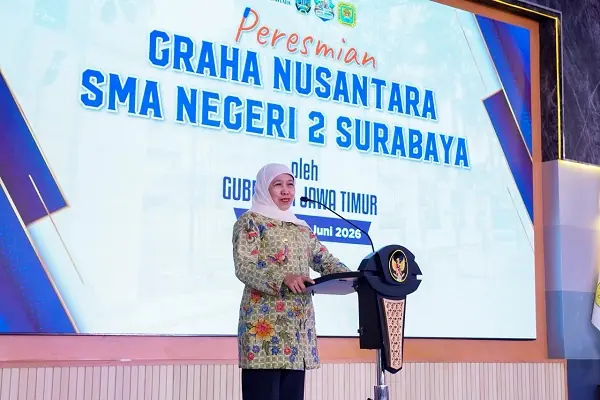 Gubernur Khofifah Resmikan Graha Nusantara SMAN 2