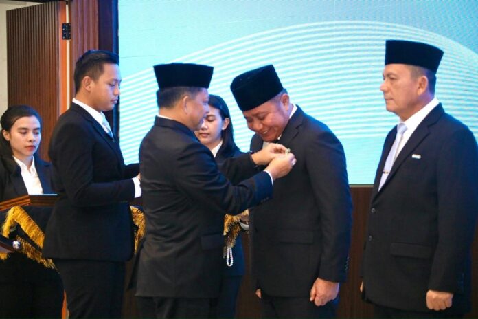 Satyalancana Wira Karya
