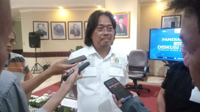 Anggota DPRD Kota Surabaya, H. Budi Leksono, SH